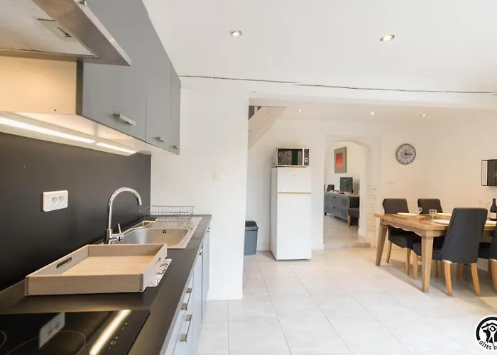 Le Cerisier - Chateau Des Varennes * Varennes (Haute-Garonne)