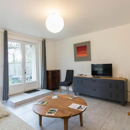 Le Cerisier - Chateau Des Varennes * Varennes (Haute-Garonne)