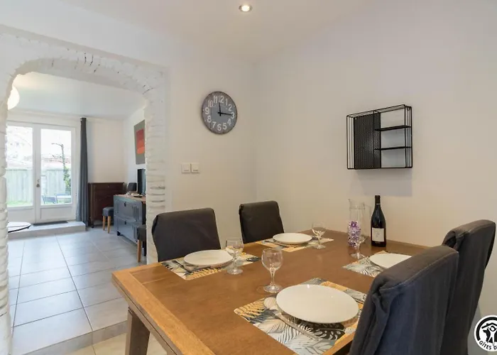 別荘 Le Cerisier - Chateau Des Varennes Varennes (Haute-Garonne)